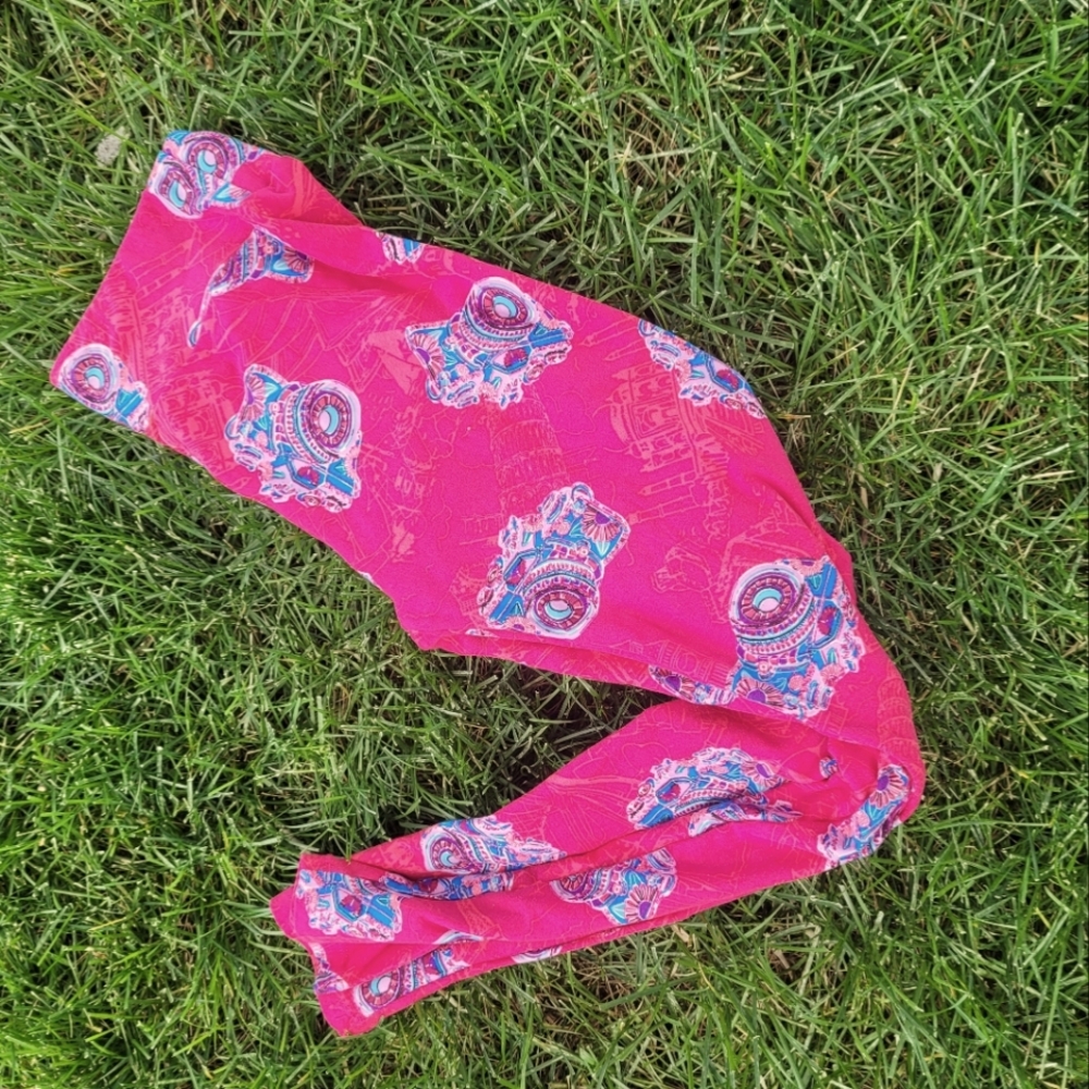 LuLaRoe Camera Print Leggings OS